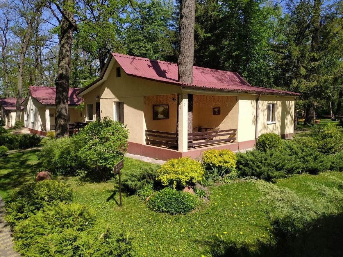 Котедж Dibrova Club