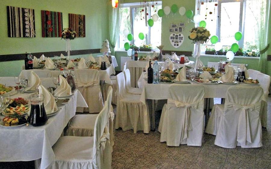 Banketny zal Dibrova Club