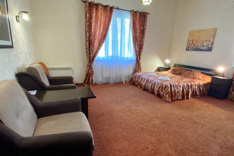 room-lux-1